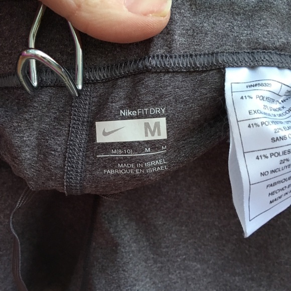 Nike fit running shorts size medium - Picture 2 of 4